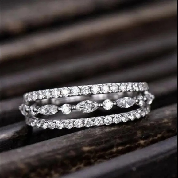 💍 New Women’s 925 Silver Diamond Ring 💍 - Picture 5 of 5